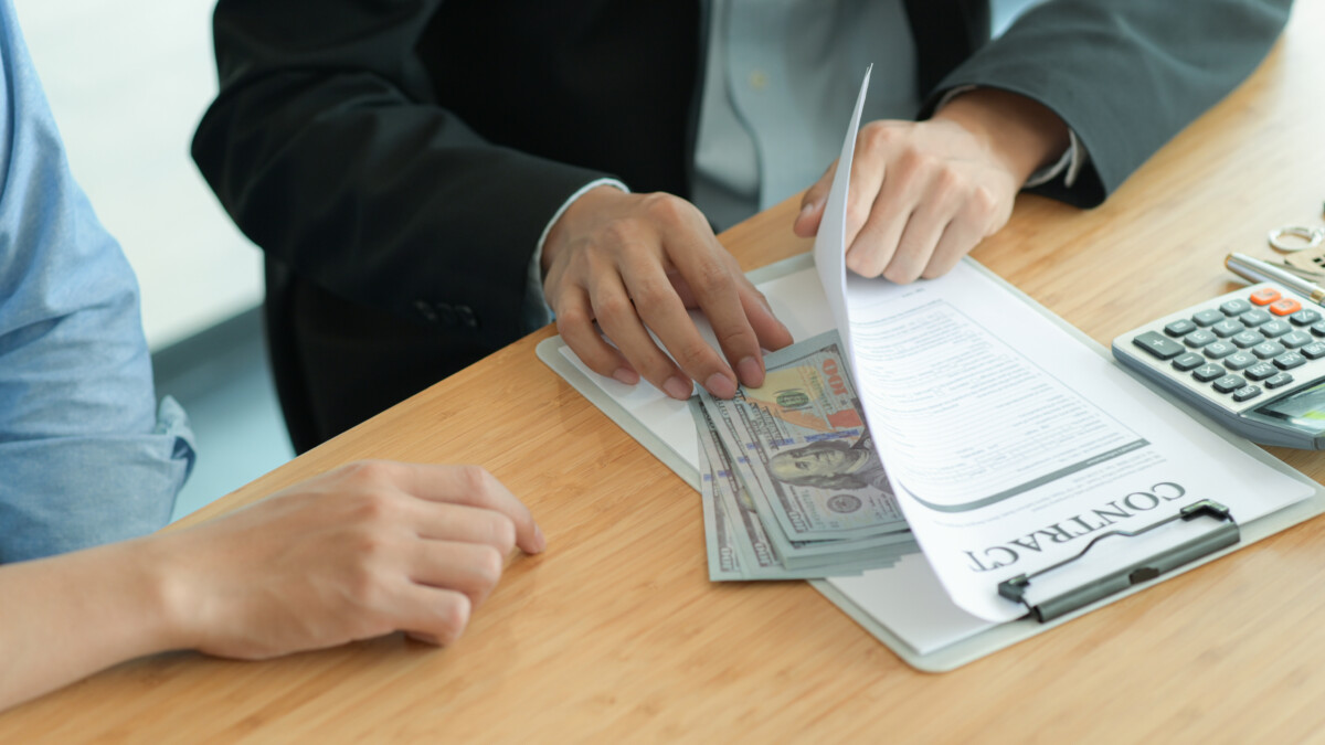 Corruption Concept, Government officials are accepting corruptio