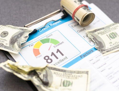 How a Cash Advance Affects Your Credit Score: Impacts and Managing Risks